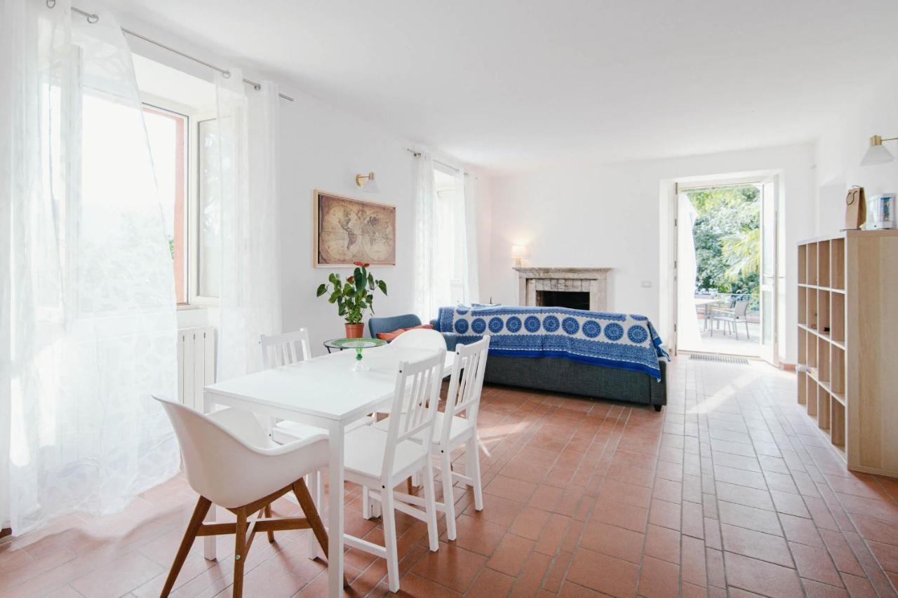 Villa Bertacchi - Inside And Out Como Exterior foto
